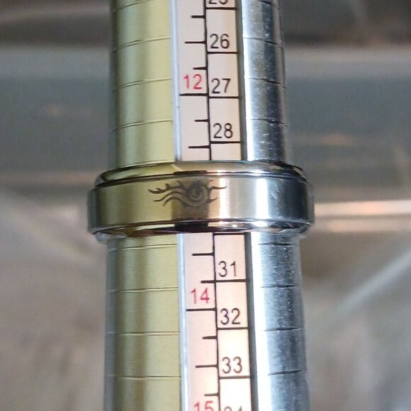 Vintage Surgical Steel Silver Tribal Spinner Fidget Anxiety Ring Size 13 - Picture 11 of 11